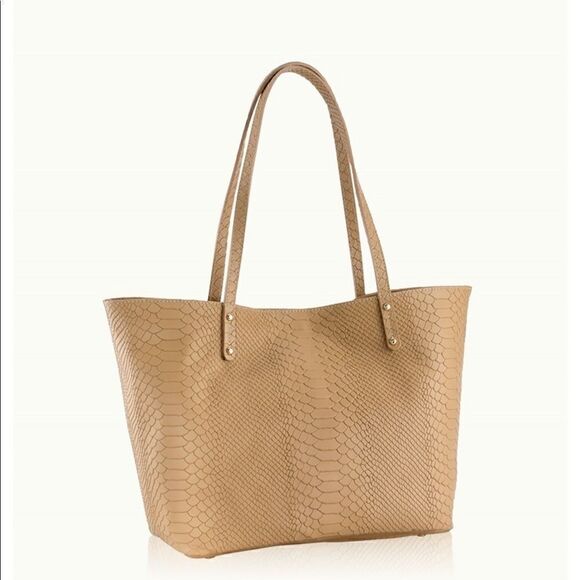 NWT GiGi New York, Sand python pebbled bag 16x10x4 - Picture 1 of 8